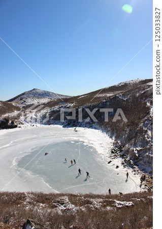 [Mountain climbing] Mount Kokonoe and blue sky! Oike completely frozen Tengu Castle (Tengu-ga-jo) #Oita Prefecture #Oike 125033827
