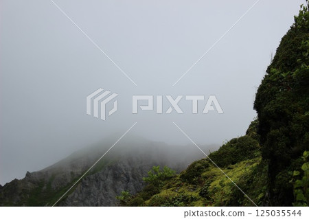 『登山』鳥取縣矢裡峰大山、「劍我峰」、山王峰、「保木大山南壁」、三之澤路線、初學者 125035544