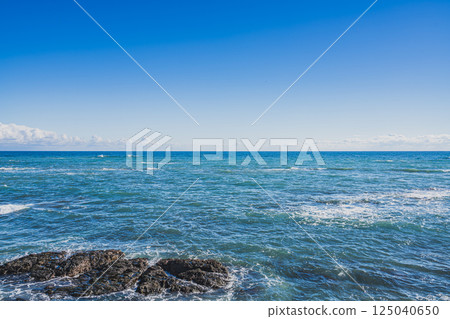 禦前崎市（靜岡縣）遠州灘的海景 125040650