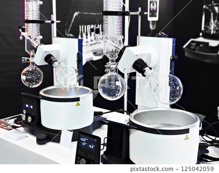 Laboratory rotary evaporators 125042059