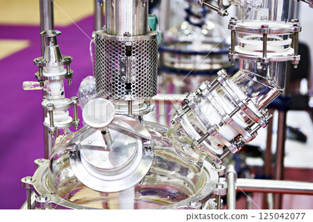 Modern chemical laboratory reactor Modern chemical laboratory reactor 125042077