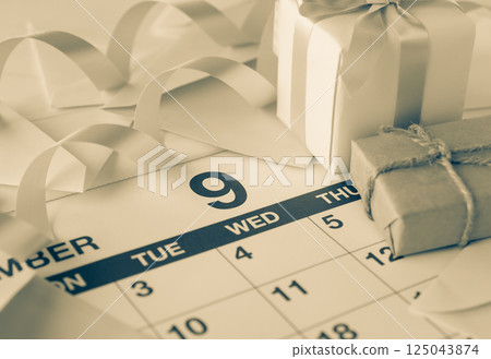 September calendar gift gift birthday anniversary 125043874