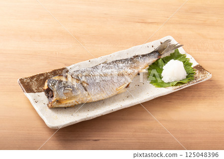 鯡魚鹽醃 125048396
