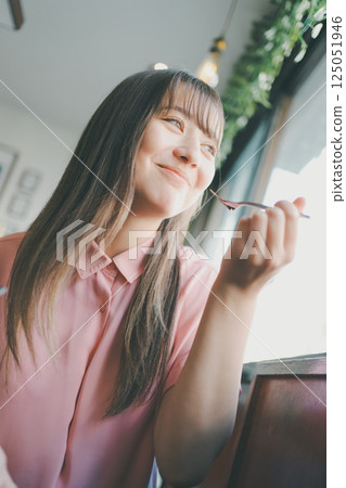 蛋糕 吃 品嚐 125051946