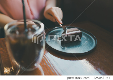 cake, cakes, coffee shop 125051955