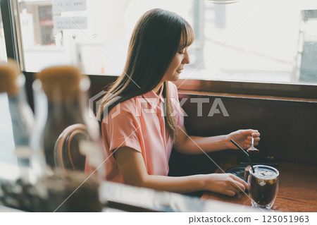 cake, cakes, coffee shop 125051963