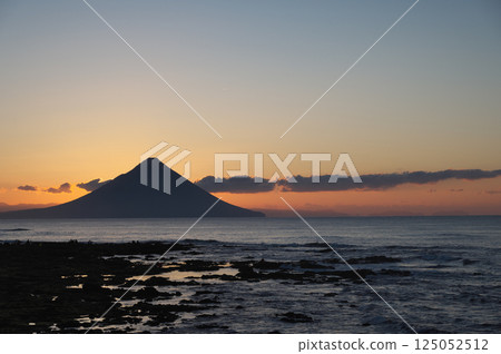 Kaidomiyake before dawn Kaidomiyake before dawn 125052512