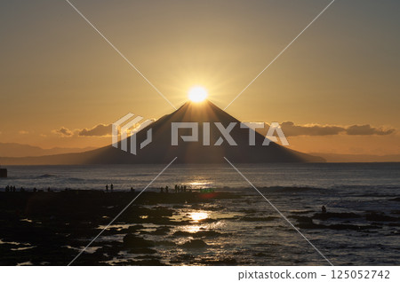 開聞山的初升日出 開聞山的初升日出 125052742