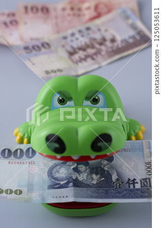 Taiwanese currency Yuan Overseas travel transaction Taiwanese dollar Taiwanese currency Yuan Overseas travel transaction Taiwanese dollar 125053611