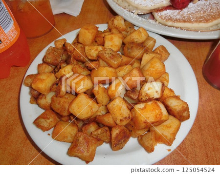 Hawaii: Locally popular snack bread Hawaii: Locally popular snack bread 125054524