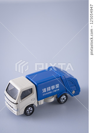 Garbage truck, garbage truck, environmental issues, garbage, eco 125054947