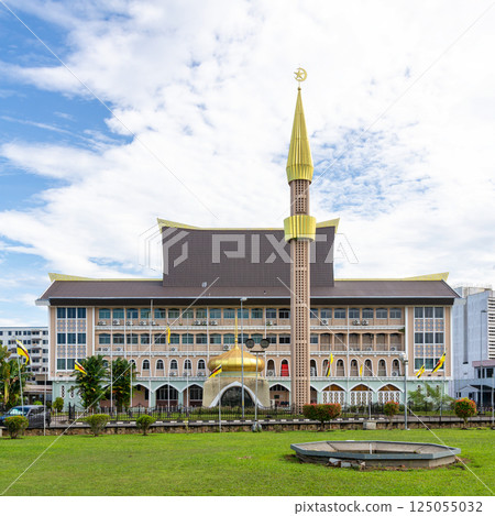Discovering the architectural beauty of the Syariah Affairs building in Bandar Seri Begawan, Brunei 125055032