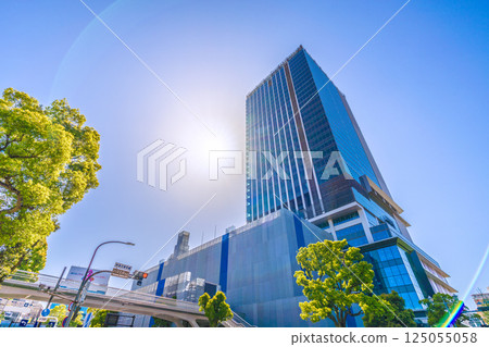 Yokohama cityscape in Japan, overlooking the Base Gate in front of Kannai Station, Yokohama Kannai Tower, etc. = April 14, 2025 Yokohama cityscape in Japan, overlooking the Base Gate in front of Kannai Station, Yokohama Kannai Tower, etc. = April 14, 2025 125055058