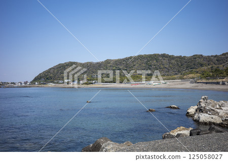 神奈川縣葉山町的海岸風光 125058027