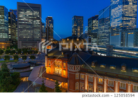 [Cityscape] Night view around Tokyo Station [Tokyo] 125058594