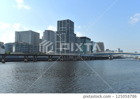 Keihin Canal and Tokyo monorail 125058786