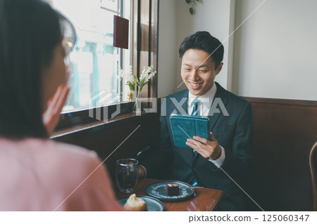 coffee shop, cafe, cafeteria 125060347