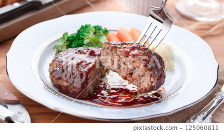 Demiglace hamburger steak Demiglace hamburger steak 125060811