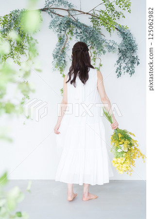 一束的女人 125062982