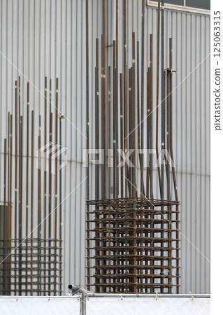 Image of pillar reinforcement 125063315