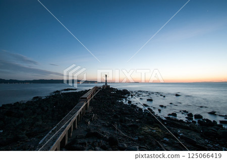 Sunset in Sezumesaki, Hayasaki Strait, Nagasaki, Kuchinotsu 125066419