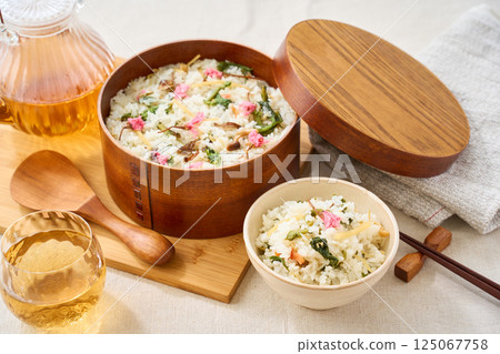 春季蔬菜鹽味櫻花什錦飯 125067758