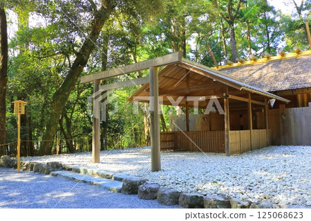 Kazeichi Praying Palace (Ise Jingu / Uchinomiya) Kazeichi Praying Palace (Ise Jingu / Uchinomiya) 125068623