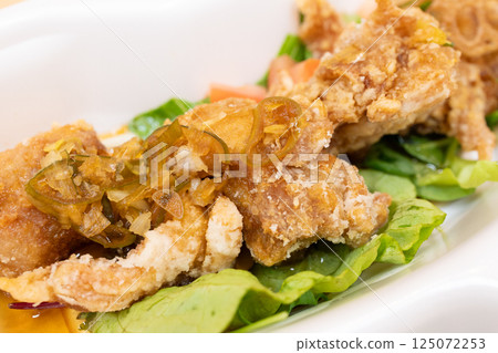 美味炸雞午餐盒 125072253