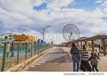 刈谷市刈谷高速公路綠洲附近的岩池公園景觀(愛知縣) 刈谷市刈谷高速公路綠洲附近的岩池公園景觀(愛知縣) 125072875