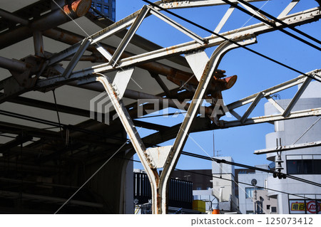 Suidobashi Station Rail Post_01 125073412