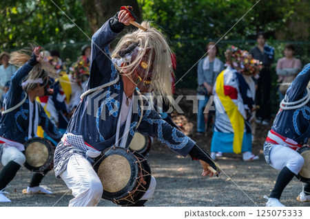 Traditional performing art of Hizen Saga: Menbukatsu Traditional performing art of Hizen Saga: Menbukatsu 125075333