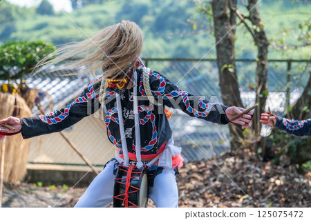 Traditional performing art of Hizen Saga: Menbukatsu 125075472