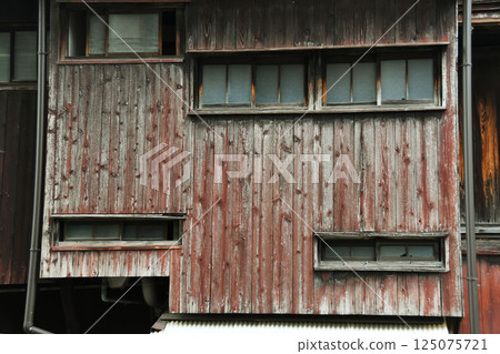 昭和時代公寓廁所外觀_02 125075721