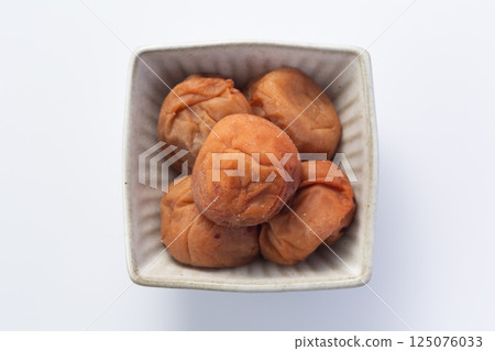 Umeboshi (Kishu Nanko Ume) 125076033
