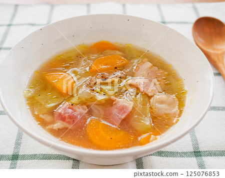 Vegetable soup in a bowl Vegetable soup in a bowl 125076853