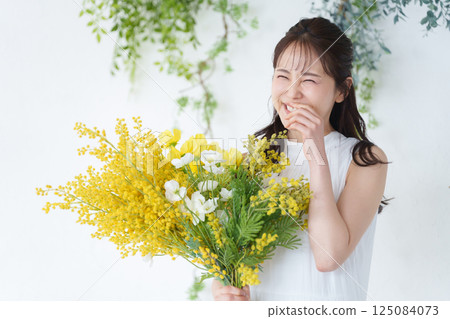 一束的女人 125084073