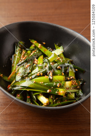 Pickled Chinese chives 125084109