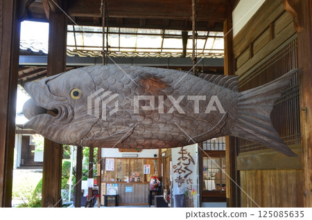 Fish pole (open pole/fish plate) (Obaku Sect Daihonzan/Manpukuji Temple/34, Gogasho Sanbanwari, Uji City, Kyoto Prefecture) Fish pole (open pole/fish plate) (Obaku Sect Daihonzan/Manpukuji Temple/34, Gogasho Sanbanwari, Uji City, Kyoto Prefecture) 125085635
