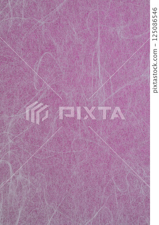 A collaboration between washi paper and origami [Background material] 125086546