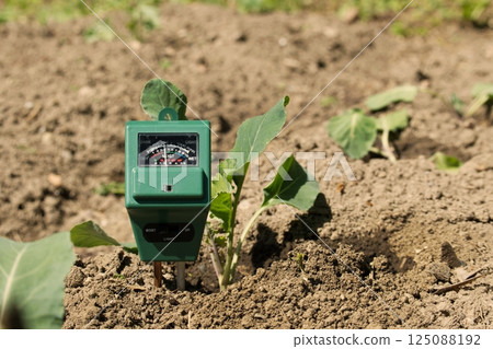 Agricultural soil moisture, PH and sunlight tester Agricultural soil moisture, PH and sunlight tester 125088192