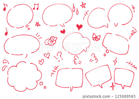 Hand-drawn speech bubble and comic symbol set 125089565