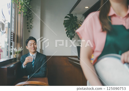 coffee shop, cafe, cafeteria 125090753