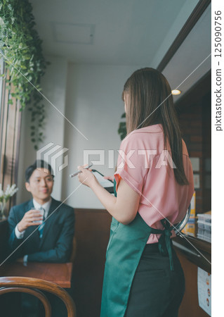 咖啡館 咖啡廳 順序 125090756