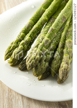 新鮮美味的蘆筍 新鮮美味的蘆筍 125091127