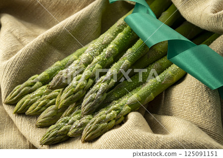 新鮮美味的蘆筍 125091151