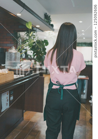 女服務員 返回 後背 125092606