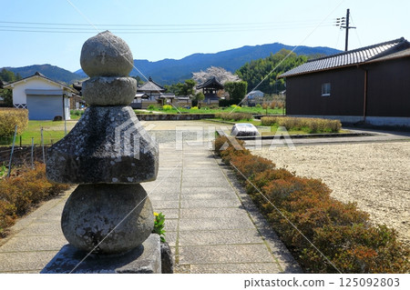 Soga no Iruka-kubi-zuka and Asukadera Temple Soga no Iruka-kubi-zuka and Asukadera Temple 125092803