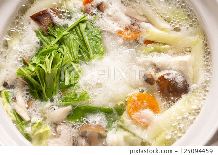Grated radish hot pot dish Grated radish hot pot dish 125094459