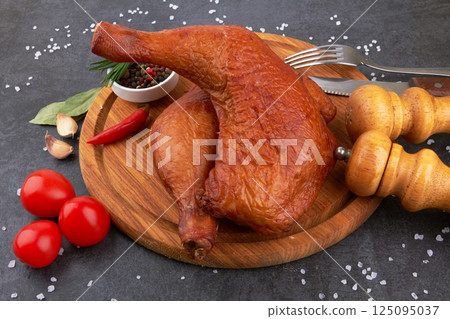 Smoked chicken thighs 125095037