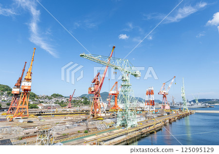 Sasebo City, Nagasaki Prefecture Shipbuilding Town Sasebo Cityscape (SSK Sasebo Heavy Industries Co., Ltd. Sasebo Shipyard) 125095129